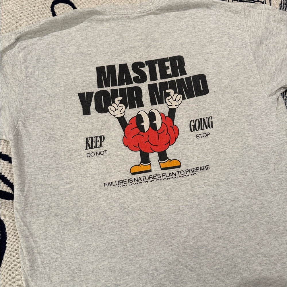 Gray Graphic T-Shirt with Motivational Print